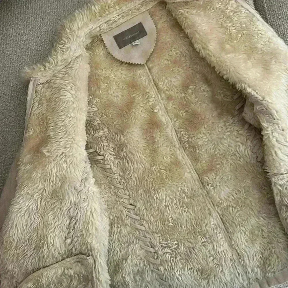 VINTAGE | Faux Fur and Suede Cream Coat - Picture 5 of 5